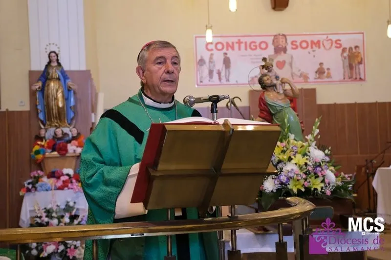 Eucaristía y bendición de vehículos por San Cristóbal. Fotos: Diócesis de Salamanca.