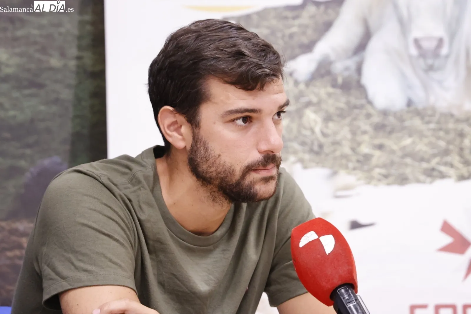 Presentación de Carlos de la Nava como nuevo jugador de Unionistas de Salamanca. Fotos: David Sañudo
