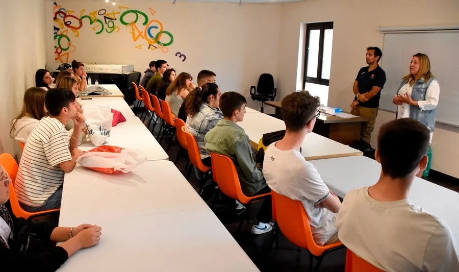 Foto 2 - 19 j&oacute;venes toman parte en el nuevo curso de monitor de ocio y tiempo libre