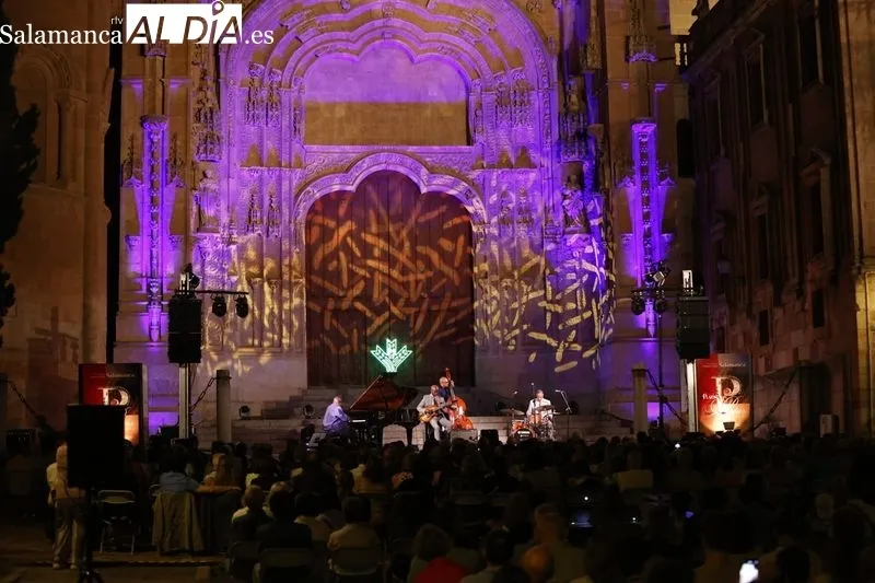 Concierto de Russell Malone VII Festival Internacional de Jazz en el Patio Chico. Fotos: David Sañudo.