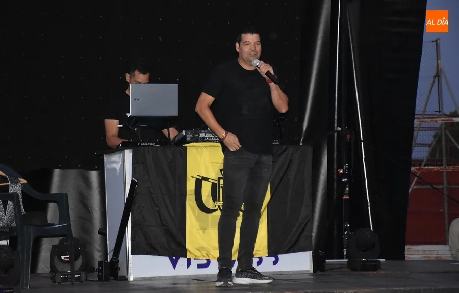 Foto 3 - Juanjo &lsquo;Carruelas&rsquo; abre las fiestas del Barrio Nuevo evocando cuando &ldquo;esto parec&iacute;a la &lsquo;Gran Manzana&rsquo;&rdquo;