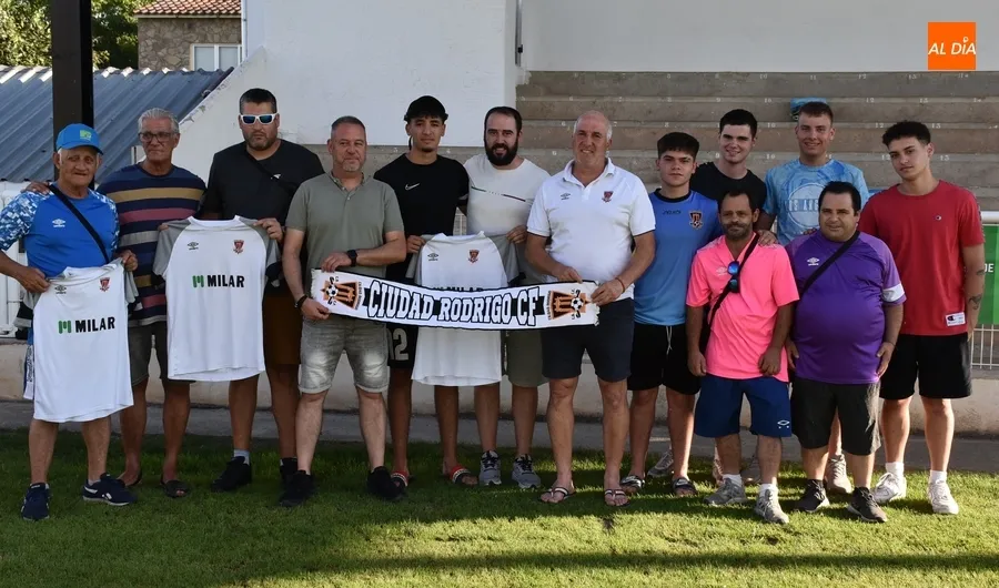 Foto 4 - Javier D&iacute;ez y Sergio Gonz&aacute;lez estar&aacute;n al frente del recuperado filial Senior del Ciudad Rodrigo CF