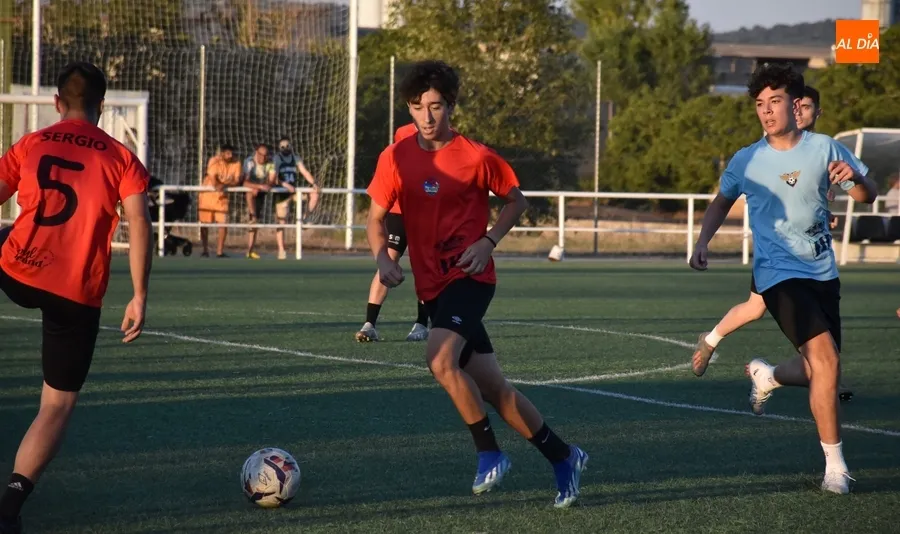 Foto 7 - La Farinato League de F&uacute;tbol 7 llega a la lucha por el t&iacute;tulo