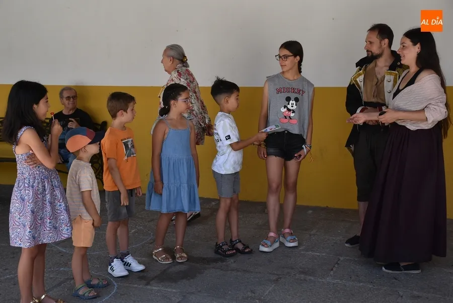 Foto 6 - Un aguerrido grupo de ni&ntilde;os &lsquo;defiende&rsquo; Ciudad Rodrigo de las hordas napole&oacute;nicas
