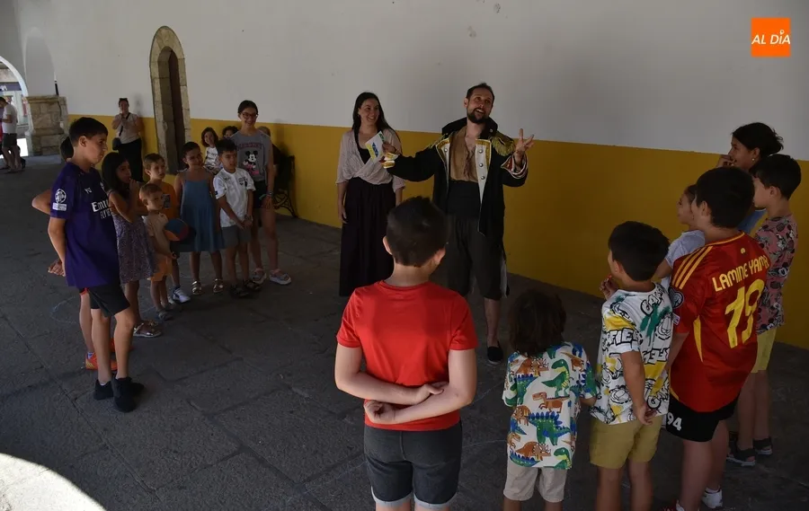 Foto 9 - Un aguerrido grupo de ni&ntilde;os &lsquo;defiende&rsquo; Ciudad Rodrigo de las hordas napole&oacute;nicas
