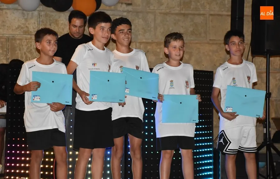 Foto 4 - El Mir&oacute;briga Campus festeja a lo grande su final pensando ya en la 10&ordf; edici&oacute;n