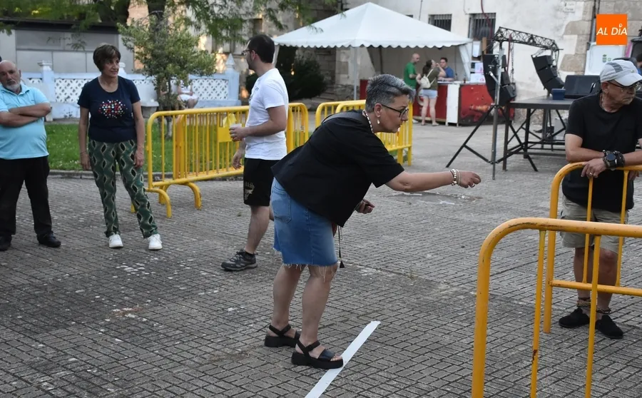 Foto 11 - San Andr&eacute;s abre sus fiestas con la ronda inicial de su emblem&aacute;tico campeonato de rana