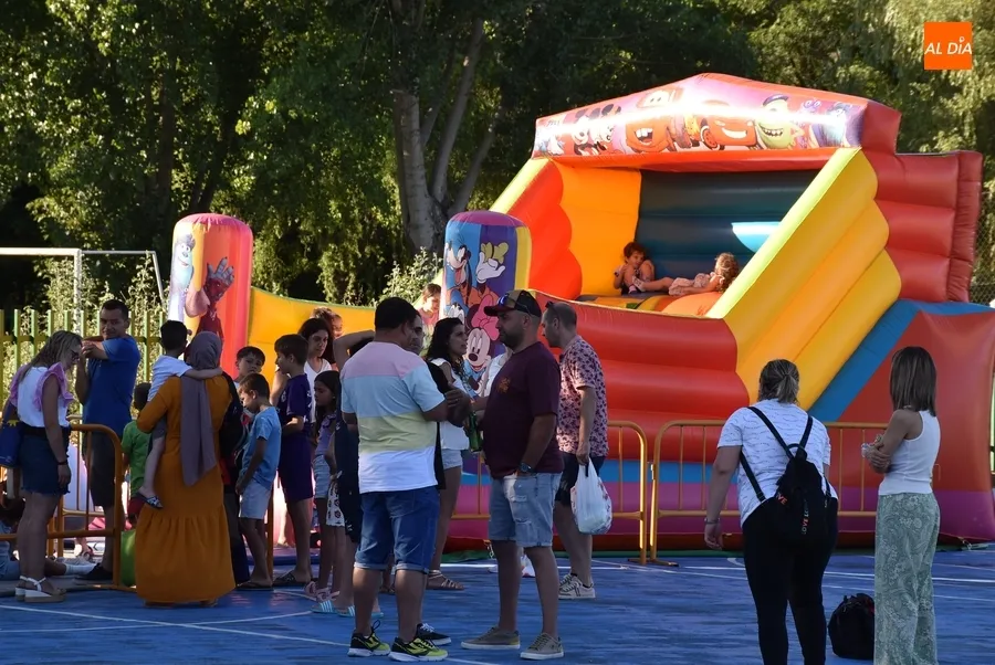 Foto 3 - Los Aficionados Pr&aacute;cticos ampl&iacute;an el esp&iacute;ritu taurino del Barrio Nuevo como cierre de sus fiestas