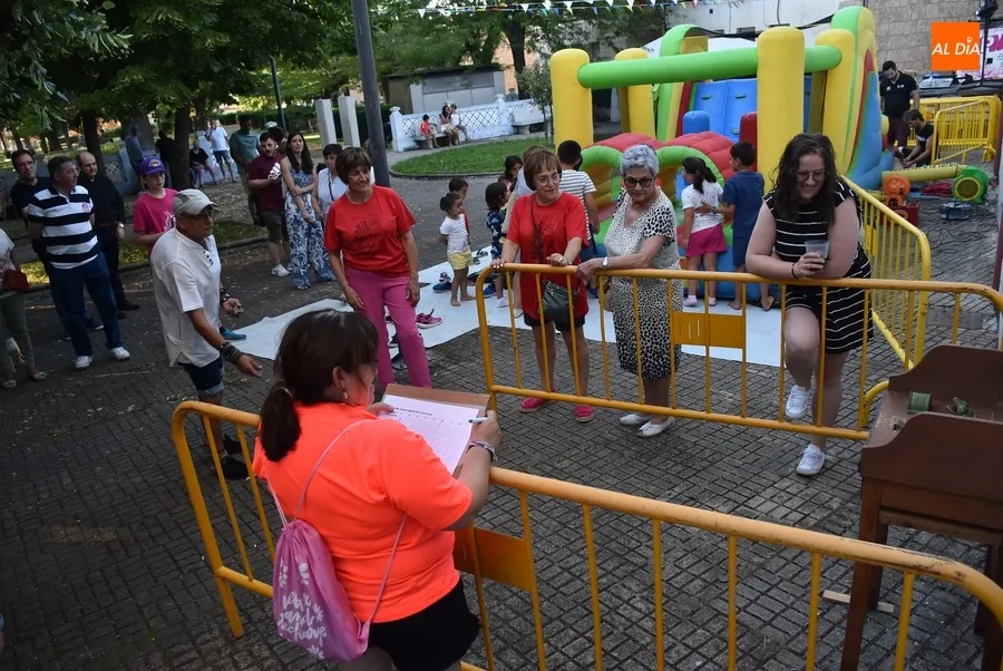 Foto 2 - Tarde de diversi&oacute;n para los m&aacute;s peque&ntilde;os en las fiestas de San Andr&eacute;s