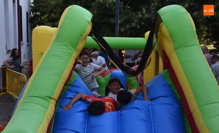 Foto 7 - Tarde de diversi&oacute;n para los m&aacute;s peque&ntilde;os en las fiestas de San Andr&eacute;s