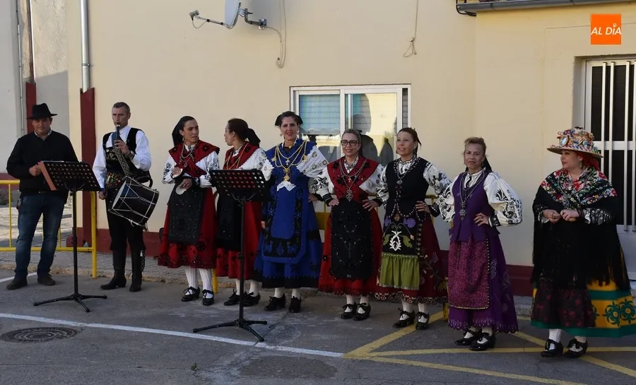 Foto 3 - Al Son del Tamboril regresa al programa festivo del barrio en el que naci&oacute;