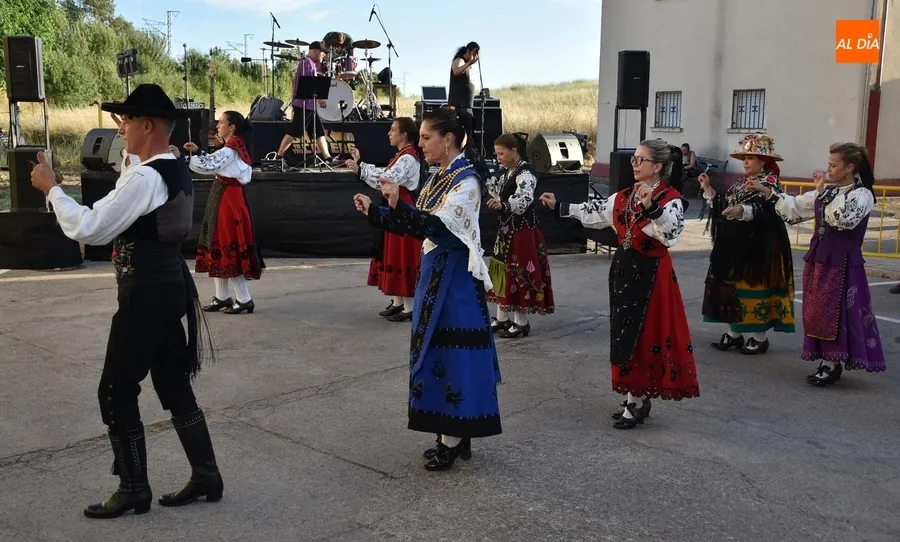 Foto 10 - Al Son del Tamboril regresa al programa festivo del barrio en el que naci&oacute;