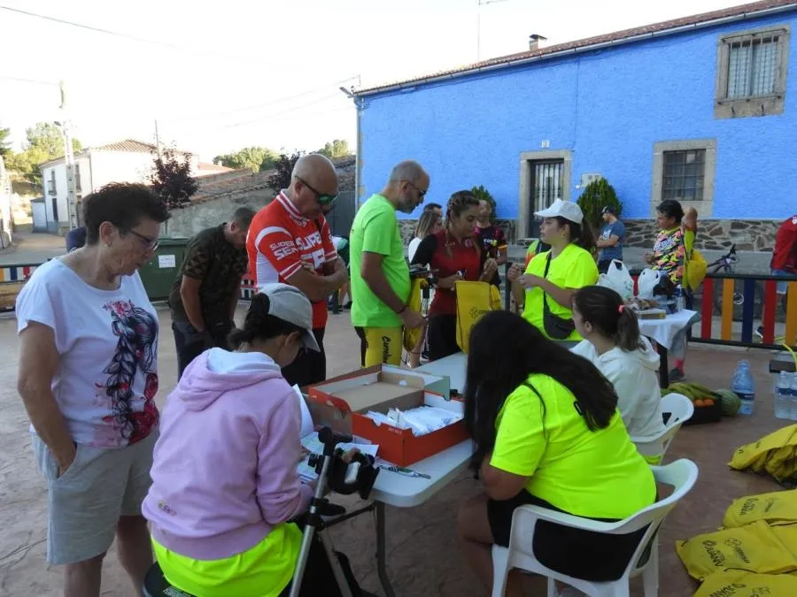 Foto 2 - Retortillo retoma su Ruta del Yeltes con victorias de Jakub Stanislaw e Isabel Aguadero