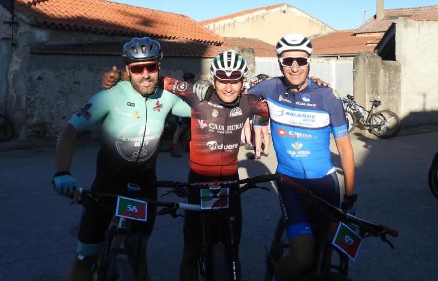 Foto 10 - Retortillo retoma su Ruta del Yeltes con victorias de Jakub Stanislaw e Isabel Aguadero