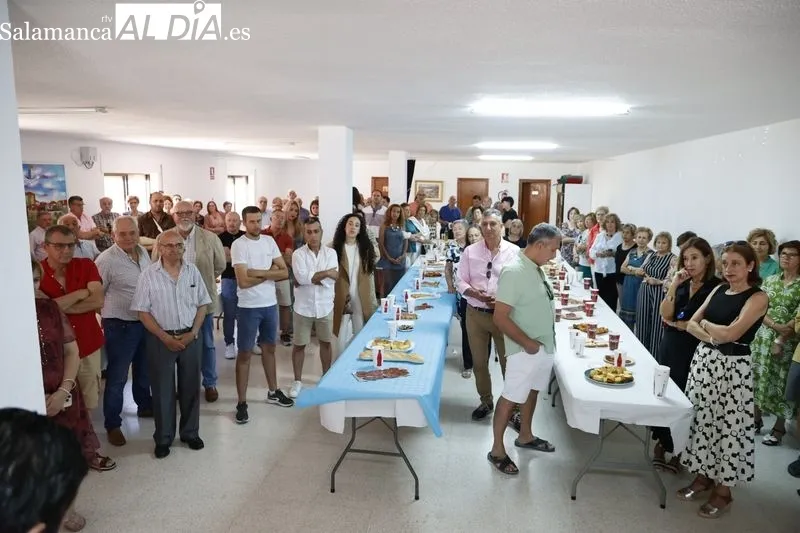 Homenaje a Antonio Rollán, de Autoescuelas El Pilar, en Forfoleda. Fotos: David Sañudo.