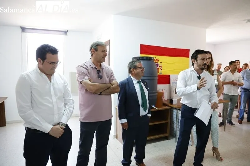 Homenaje a Antonio Rollán, de Autoescuelas El Pilar, en Forfoleda. Fotos: David Sañudo.