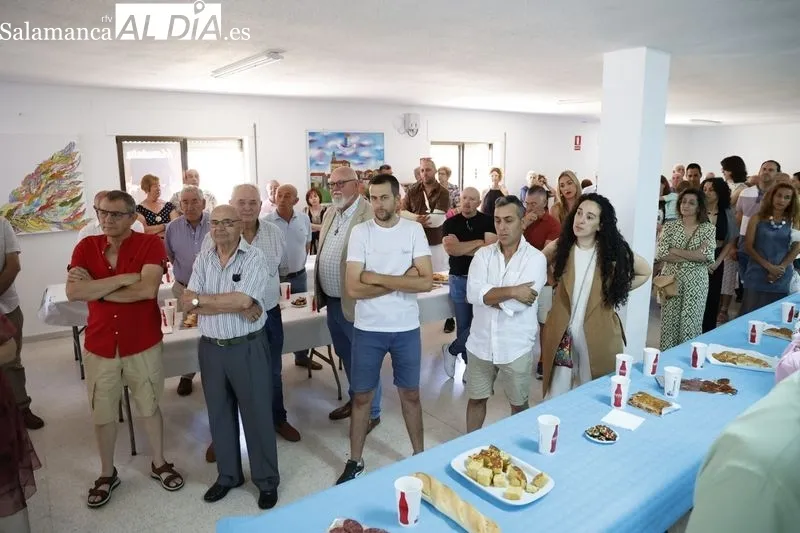 Homenaje a Antonio Rollán, de Autoescuelas El Pilar, en Forfoleda. Fotos: David Sañudo.
