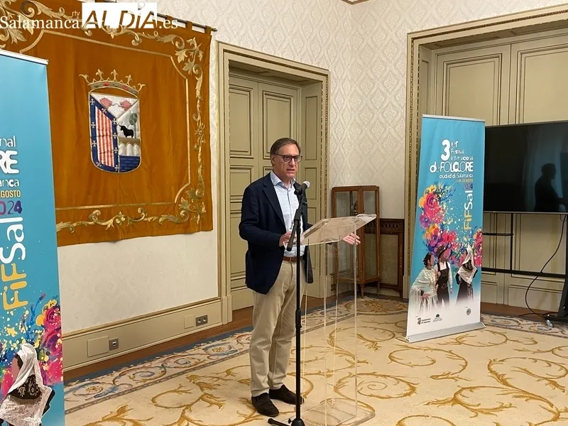 Presentación del III Festival Internacional de Folclore Ciudad de Salamanca. Fotos: Miguel González.