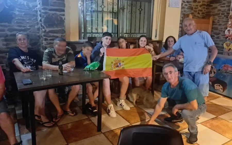 Foto 2 - Agallas tambi&eacute;n vibr&oacute; con el triunfo de la Selecci&oacute;n Espa&ntilde;ola