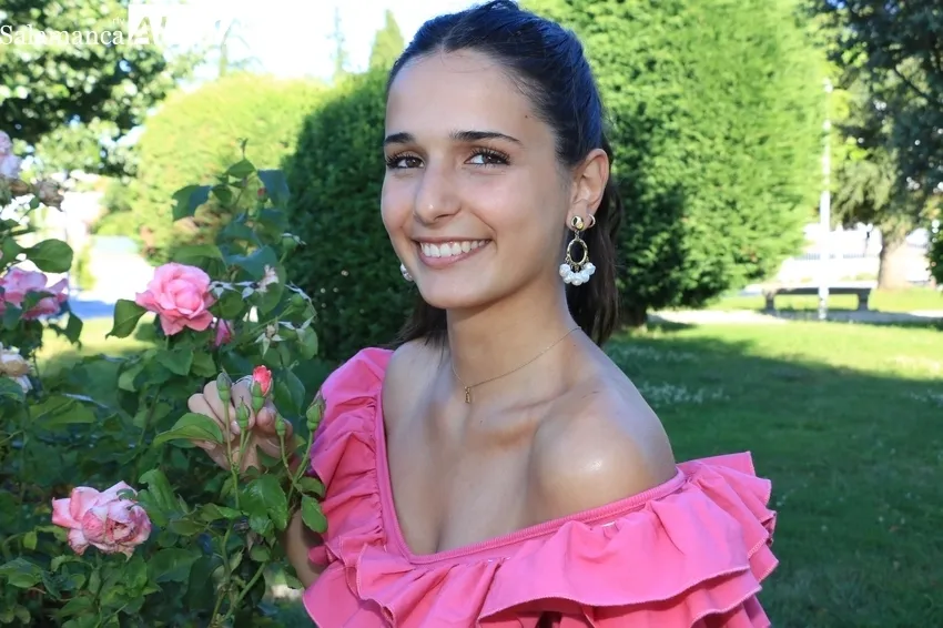 Corte de Honor juvenil, Daniela Pérez Sevillano, reina / CORRAL
