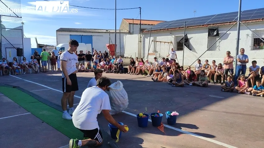 Divertido Gran Prix de Encierros Infantiles Huertos en Villasbuenas / CORRAL