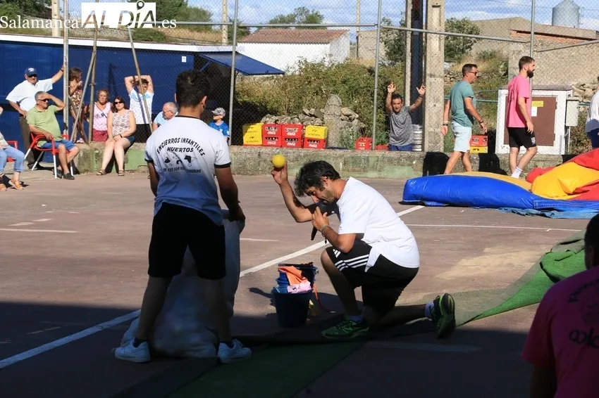 Divertido Gran Prix de Encierros Infantiles Huertos en Villasbuenas / CORRAL