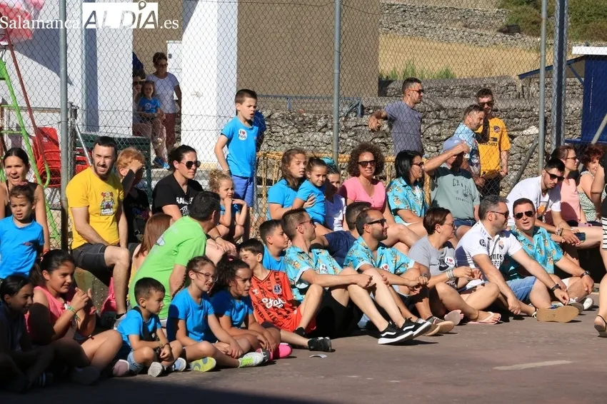 Divertido Gran Prix de Encierros Infantiles Huertos en Villasbuenas / CORRAL