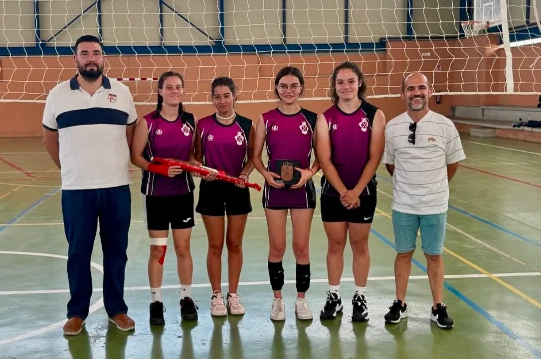 Foto 5 - Buen ambiente y participaci&oacute;n en el III Torneo de Voleibol 3x3 