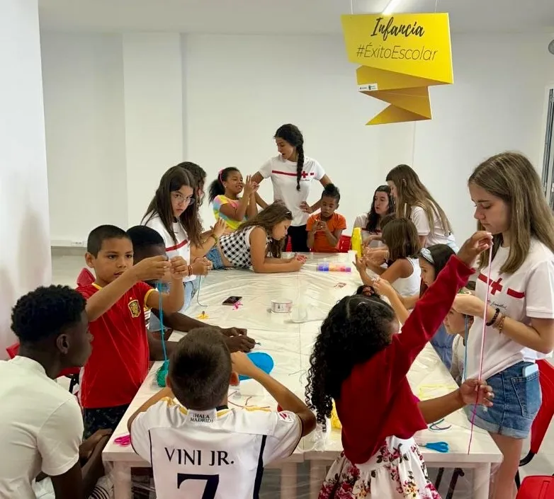 Foto 3 - Cruz Roja organiza unos campamentos de verano infantiles en Pe&ntilde;aranda, uniendo conciliaci&oacute;n familiar y ocio
