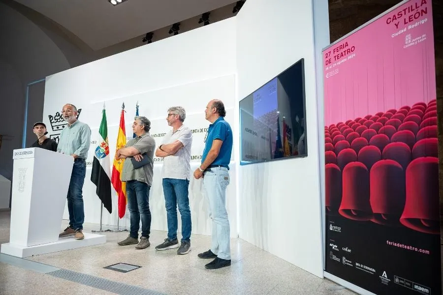 Foto 3 - Presentada en M&eacute;rida la Feria de Teatro 2024
