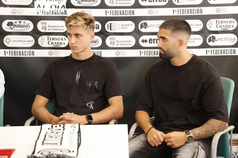 Presentación de Dani García, Eudald Vergés y David Rabadán como jugadores de Unionistas. Foto de David Sañudo