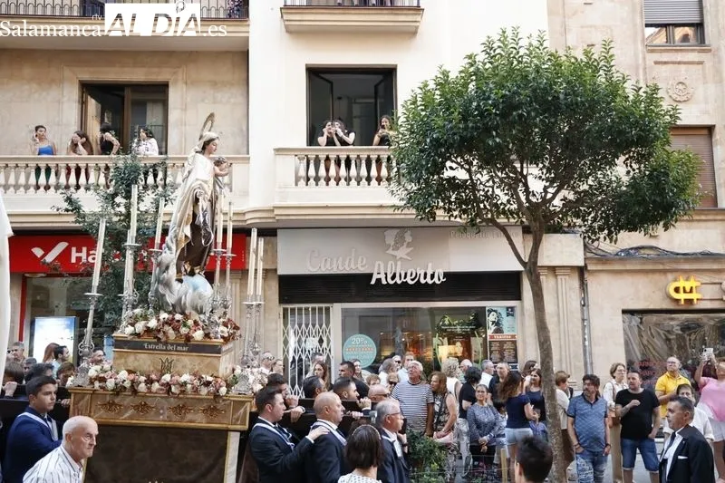 Procesión de la Virgen del Carmen en Salamanca. Fotos: David Sañudo
