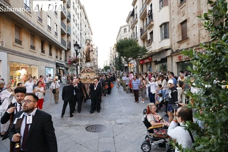 Procesión de la Virgen del Carmen en Salamanca. Fotos: David Sañudo