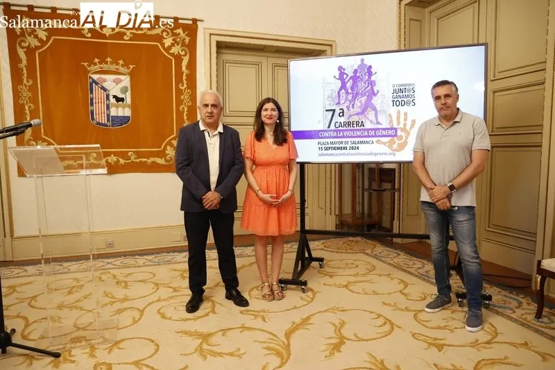 Presentación en el Ayuntamiento de Salamanca de la VII edición de la Carrera y Marcha contra la Violencia de Género. Foto de David Sañudo