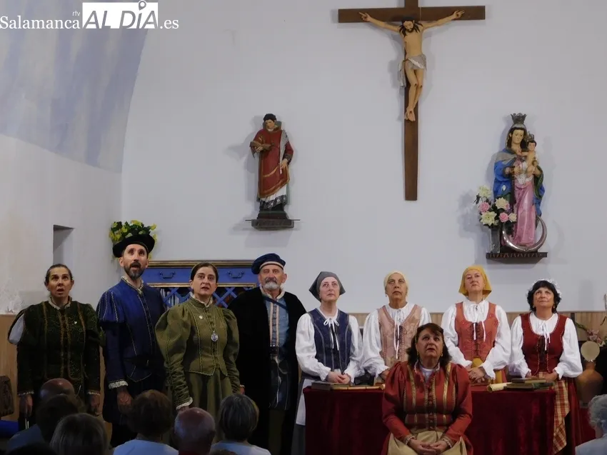 Representación de la obra 'Buscando a Nebrija' en Villaseco de los Gamitos 
