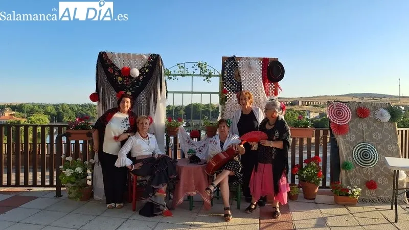 Foto 16 - La asociaci&oacute;n de mujeres de Alba de Tormes celebra el verano