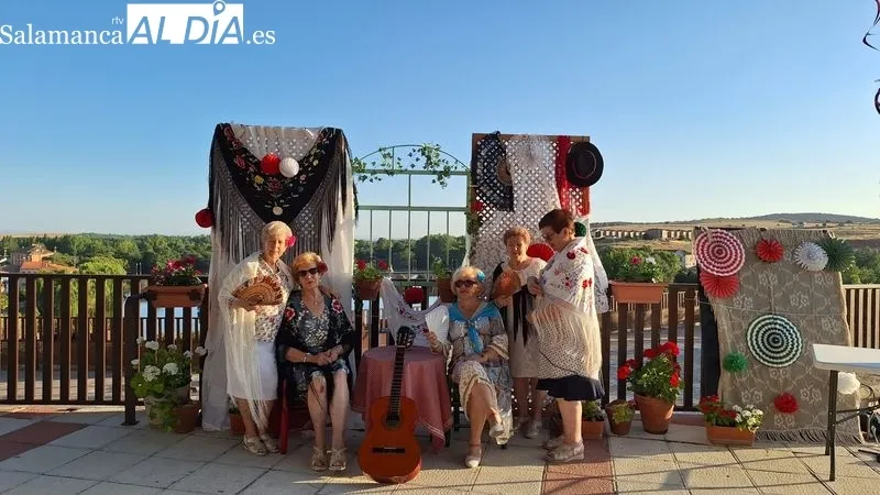 Foto 15 - La asociaci&oacute;n de mujeres de Alba de Tormes celebra el verano
