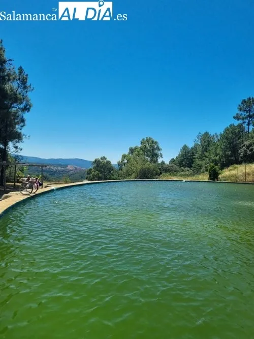 Garcibuey, piscina natural y arte urbano en plena Sierra de Francia 
