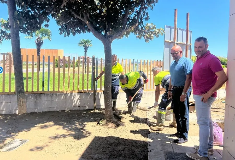 Foto 4 - Remozada la parte delantera de la Escuela Infantil