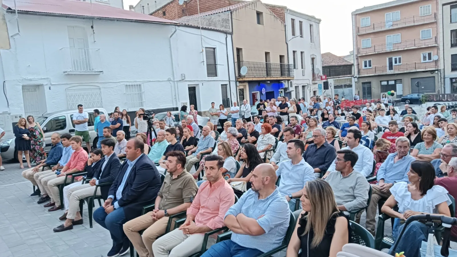 Foto 6 - Multitudinaria y brillante presentaci&oacute;n de la Feria de Guijuelo
