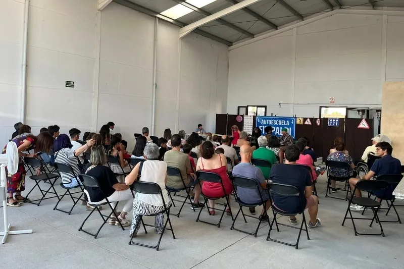 Tarde teatro y merienda en Campo de Ledesma