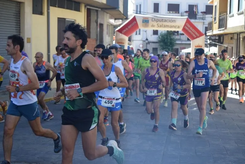 XIII Cross de Linares de Riofrío Bosque de la Honfría. Foto de la Delegación Salmantina de Atletismo