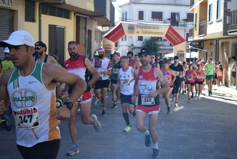 XIII Cross de Linares de Riofrío Bosque de la Honfría. Foto de la Delegación Salmantina de Atletismo