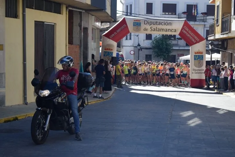 XIII Cross de Linares de Riofrío Bosque de la Honfría. Foto de la Delegación Salmantina de Atletismo