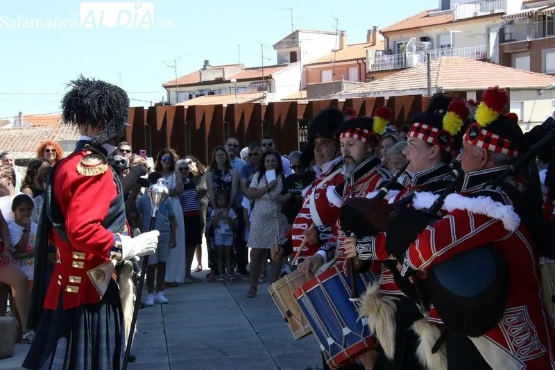 Foto 5 - Alba de Tormes conmemora con un desfile la Batalla de Arapiles