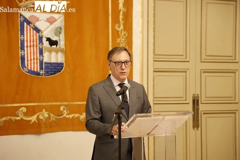 Presentación en el Ayuntamiento del acuerdo con Cáritas Salamanca. Foto de David Sañudo