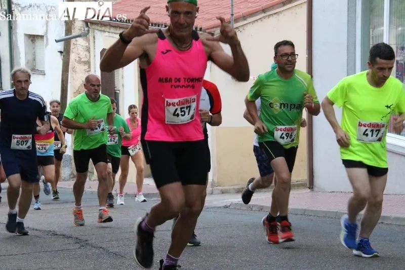 Foto 9 - Alberto Herrera y Esther Cruz ganan la Carrera Nocturna de Alba de Tormes