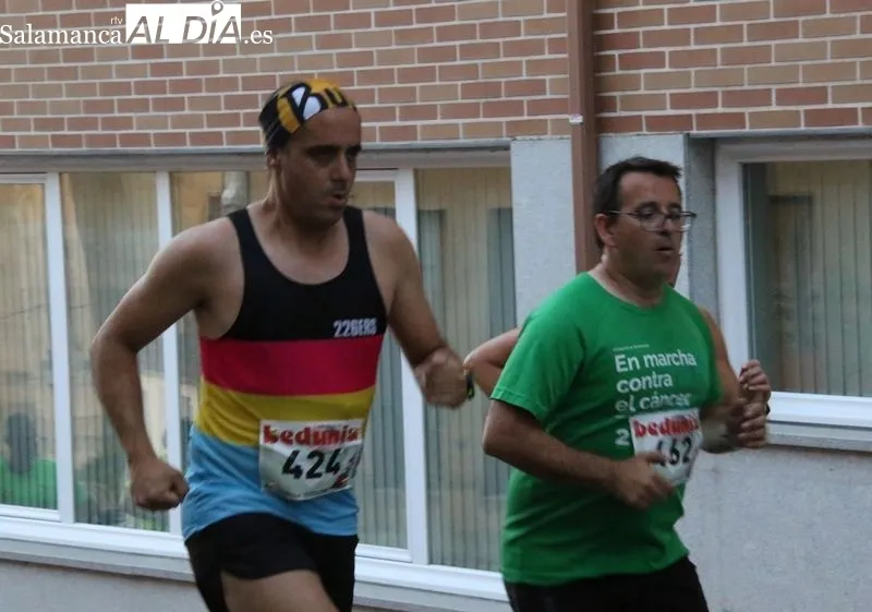 Foto 8 - Alberto Herrera y Esther Cruz ganan la Carrera Nocturna de Alba de Tormes
