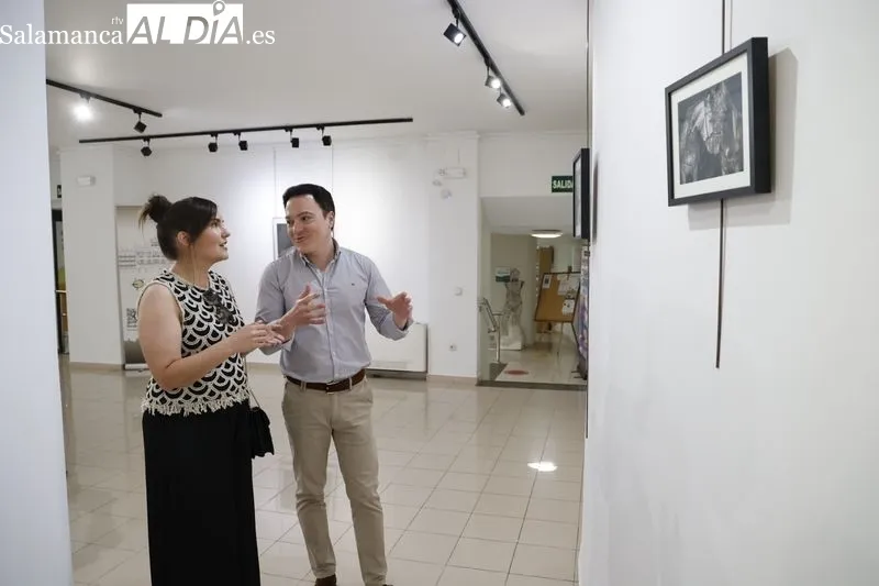 Nueva exposición del Espacio Joven bajo el título ‘Un viaje con lápiz y papel’. Foto de David Sañudo