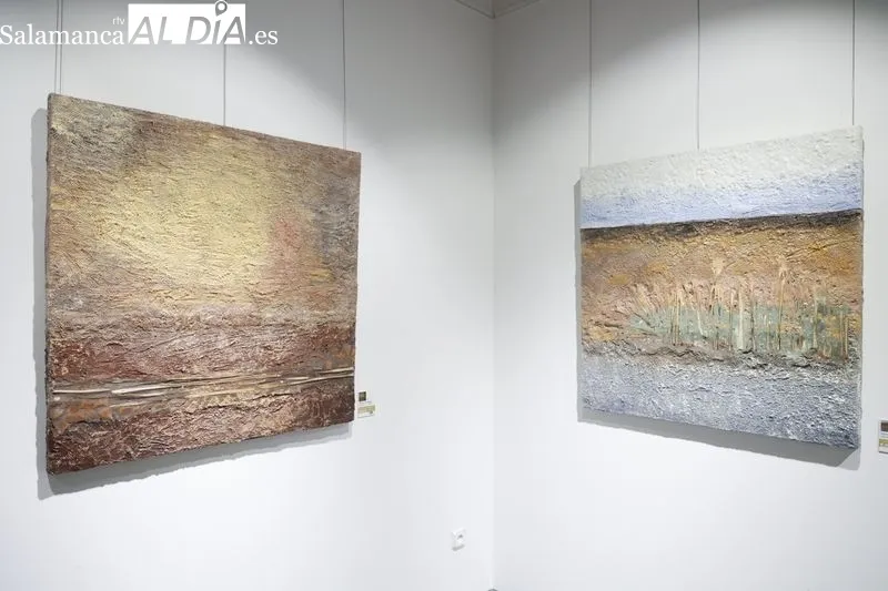Exposición 'Sueños en el tiempo' del pintor Javier Castilla en el Casino de Salamanca. Foto de David Sañudo